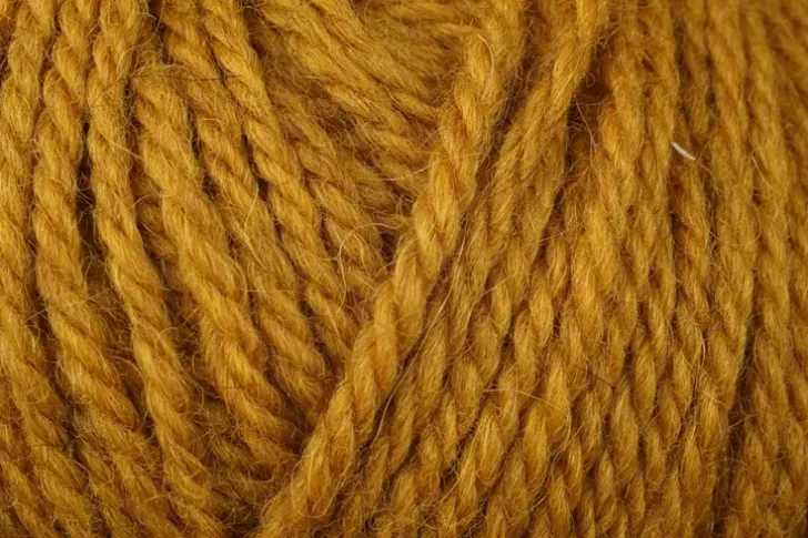 Schachenmayr Neulelanka Alpaca Classico 50G Keltainen